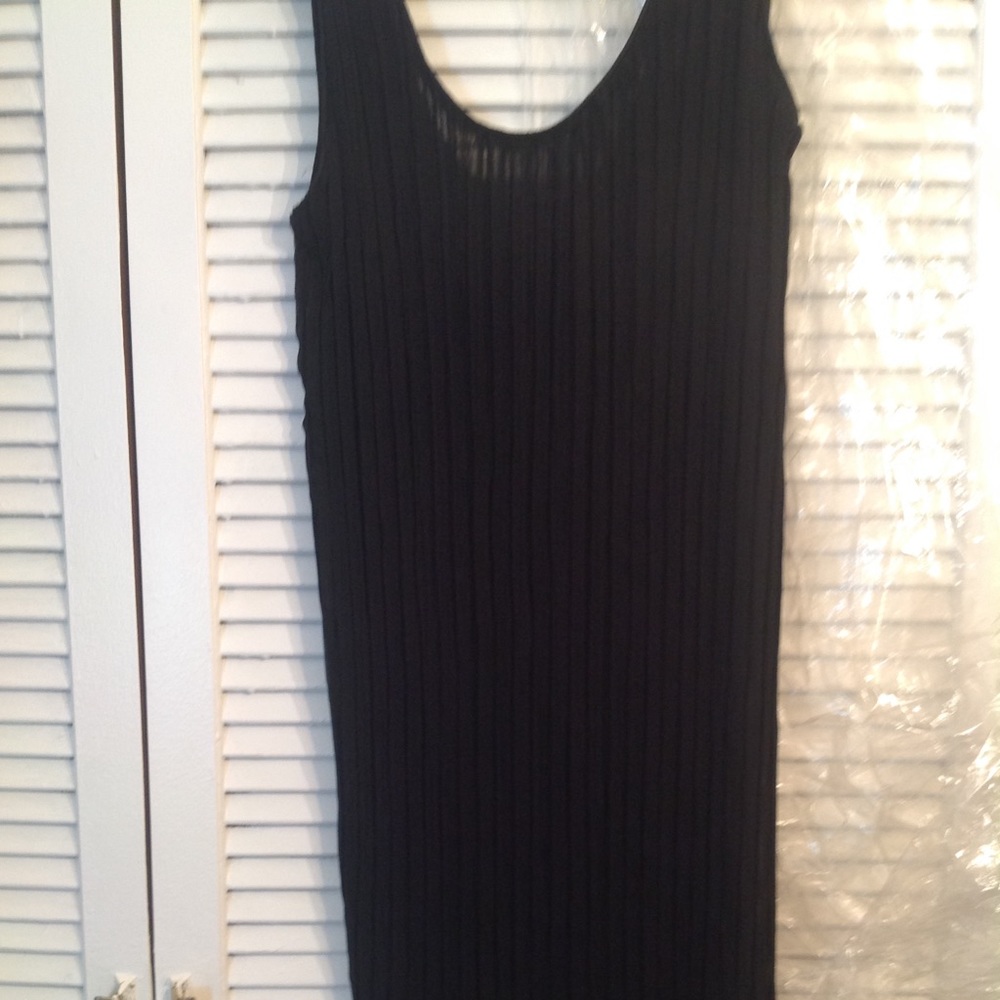 Vintage chiffon pleated midi dress!